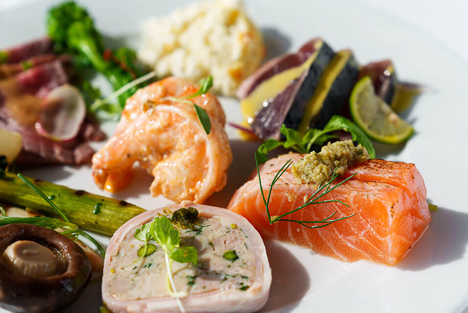 客室で味わう、特別なイタリアンコース